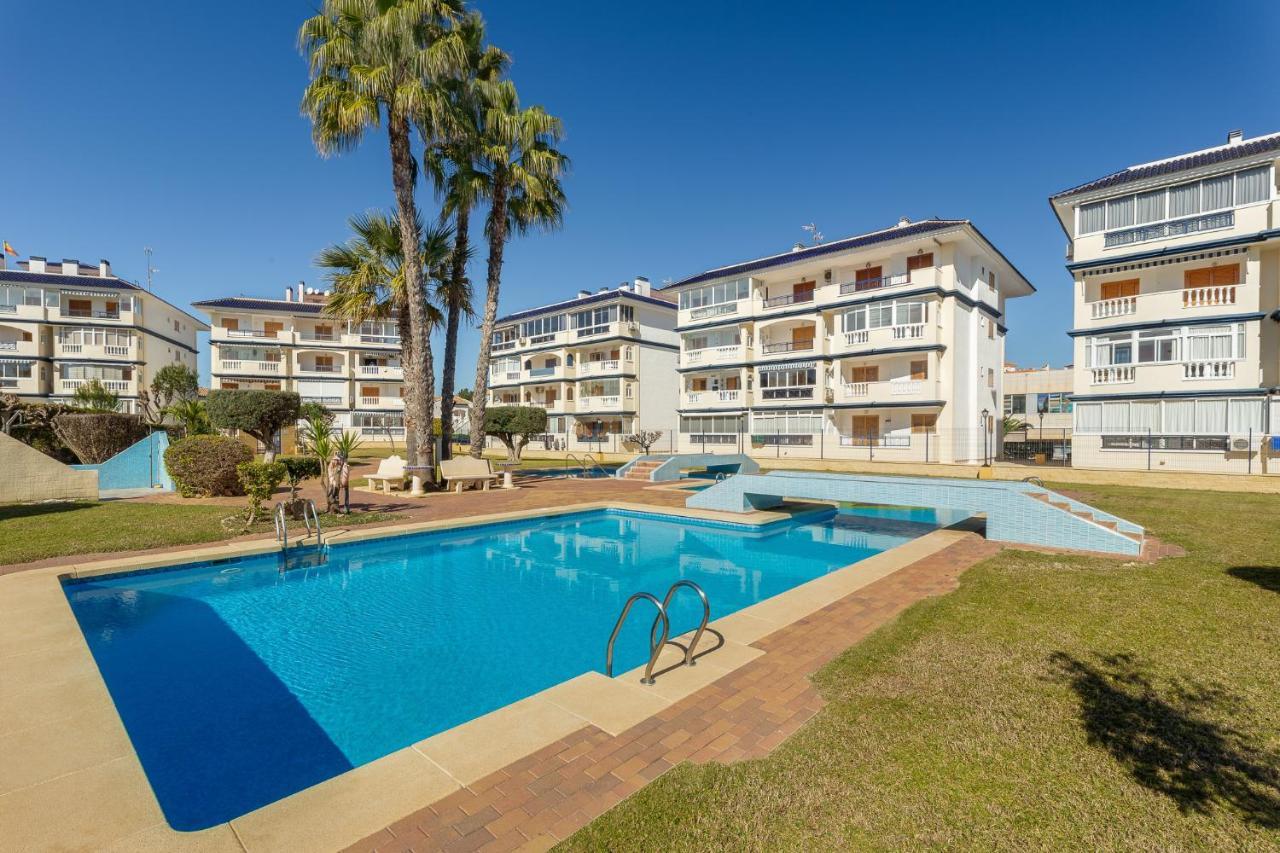 Martas Apartment La Mata  Extérieur photo